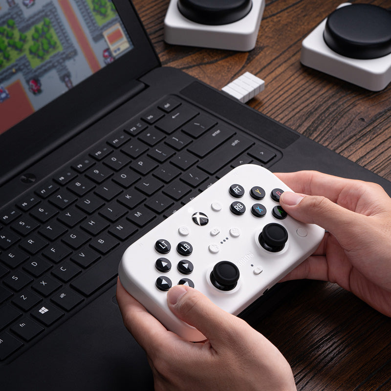 8BitDo Lite SE 2.4G Wireless Controller for Xbox - Gamepad Design for Flexible Everyday Play