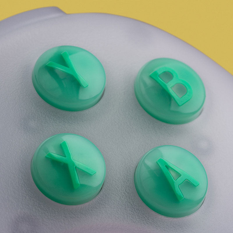 8BitDo Ultimate Mini Wired Controller for Xbox - Gamepad Design for Flexible Everyday Play
