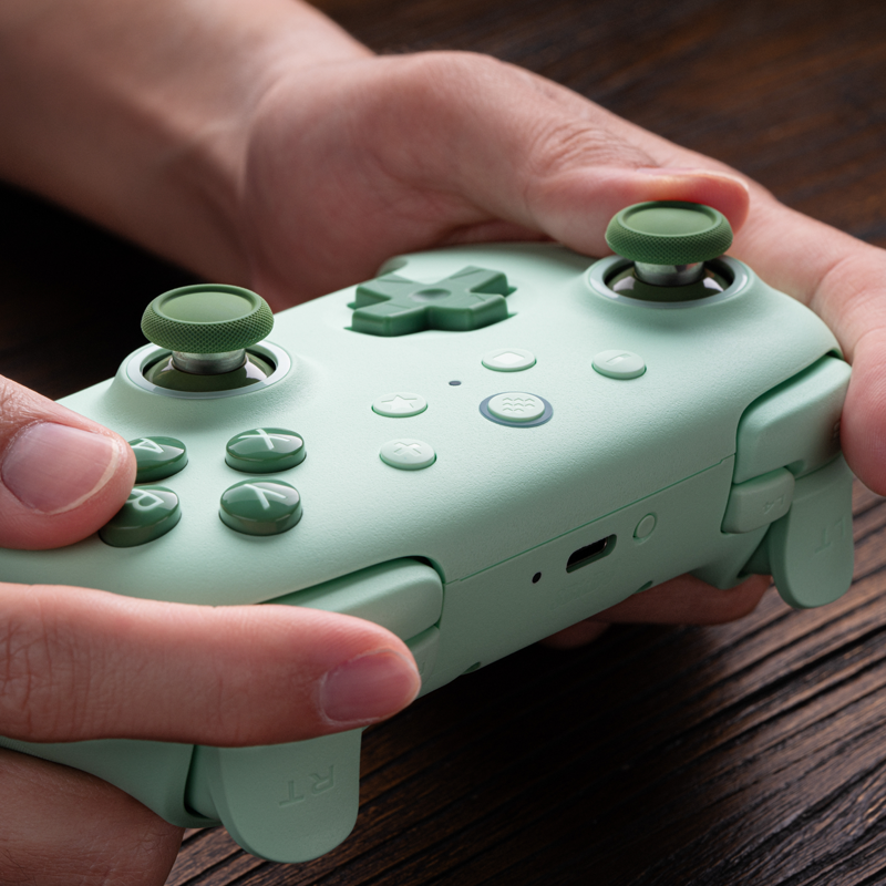 8BitDo Ultimate 2C Wireless Controller (PC) - Gamepad Design for Flexible Everyday Play