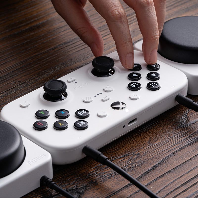 8BitDo Lite SE 2.4G Wireless Controller for Xbox - Gamepad Design for Flexible Everyday Play