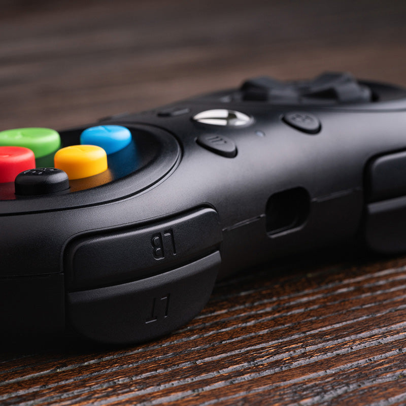 8BitDo M30 Wired Controller for Xbox - Gamepad Design for Flexible Everyday Play