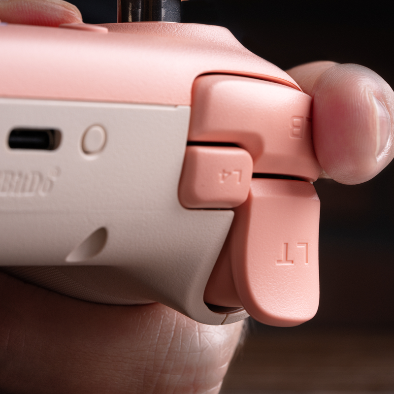 8BitDo Ultimate 2C Wireless Controller (PC) - Gamepad Design for Flexible Everyday Play