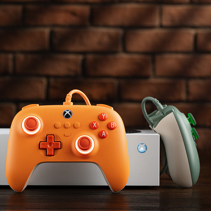 8BitDo Ultimate C Wired Controller for Xbox - Gamepad Design for Flexible Everyday Play