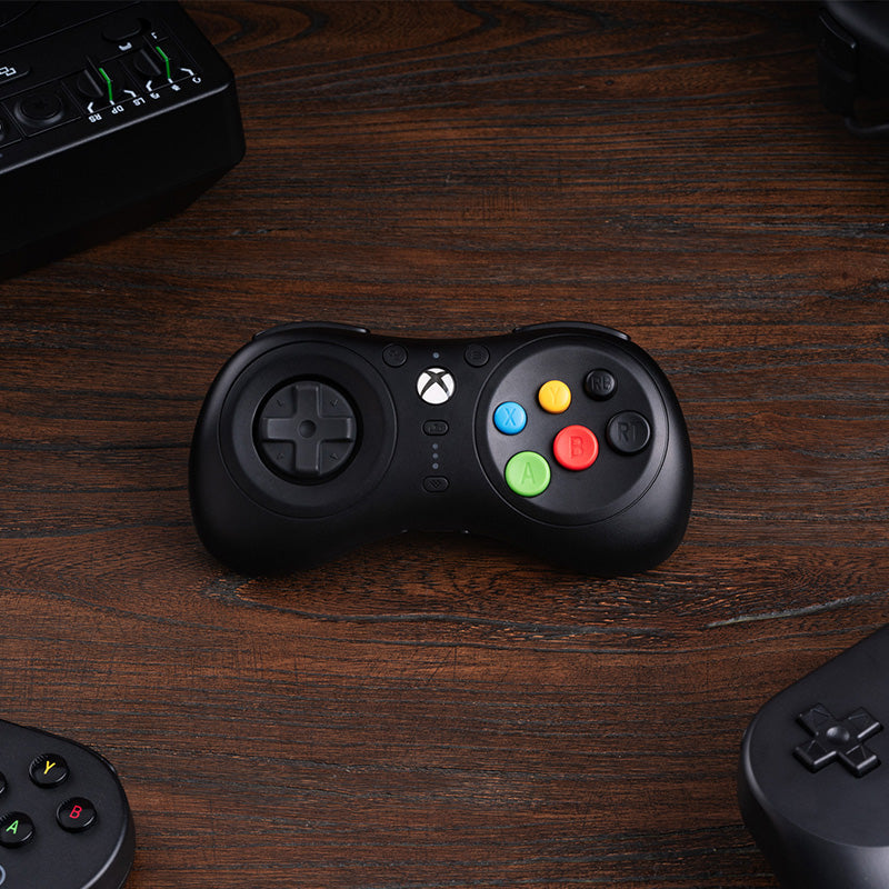 8BitDo M30 Wired Controller for Xbox - Gamepad Design for Flexible Everyday Play