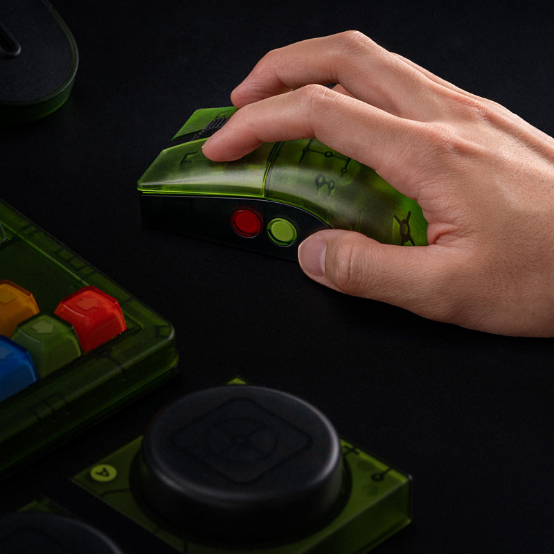 8BitDo Retro R8 Mouse - Xbox Edition - Desktop Mouse Design with Retro-Inspired Styling