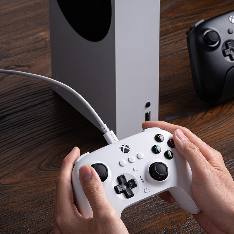 8BitDo Ultimate 3-mode Controller for Xbox (Wired for Xbox Series X|S and Xbox One Wireless for Windows and Android) - Gamepad Design for Flexible Everyday Play