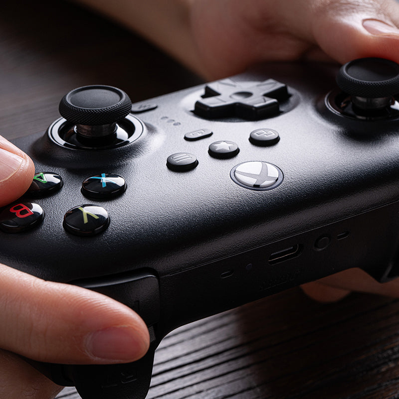 8BitDo Ultimate 3-mode Controller for Xbox (Wired for Xbox Series X|S and Xbox One Wireless for Windows and Android) - Gamepad Design for Flexible Everyday Play