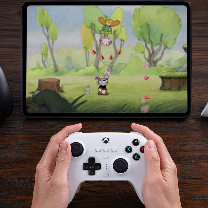 8BitDo Ultimate 3-mode Controller for Xbox (Wired for Xbox Series X|S and Xbox One Wireless for Windows and Android) - Gamepad Design for Flexible Everyday Play