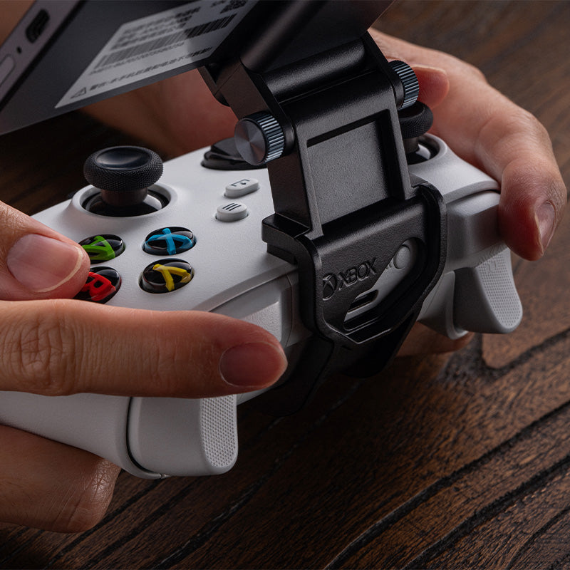 8BitDo Mobile Gaming Clip for Xbox Controllers - Controller Mount Edition for Mobile Gaming