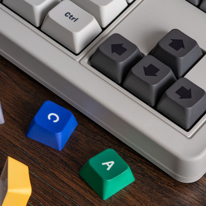 Retro Mechanical Keyboard - S Edition - Keyboard Design for Typing and Gaming Setups